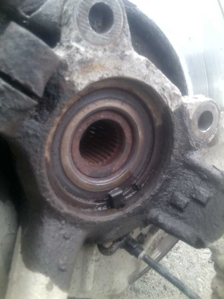 Доступ к задним датчикам системы